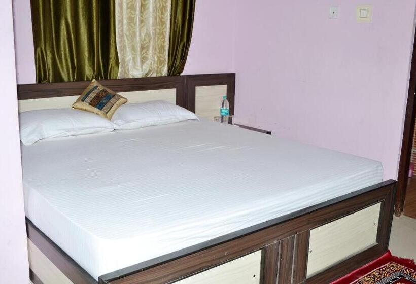 デラックスルーム, Devholiday Home