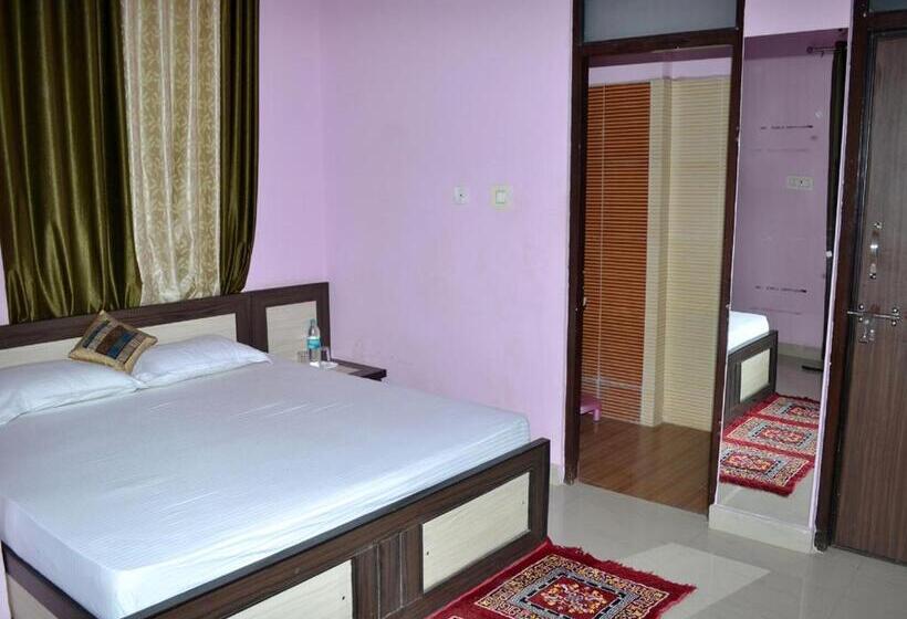 デラックスルーム, Devholiday Home