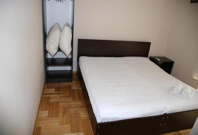 اتاق استاندارد, Merabi Guest House