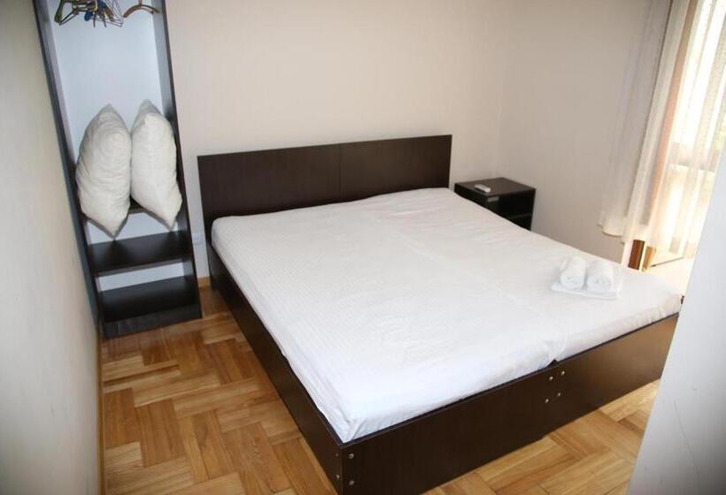 اتاق استاندارد, Merabi Guest House