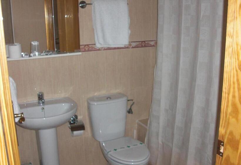 غرفة قياسية, Pension Los Cisnes