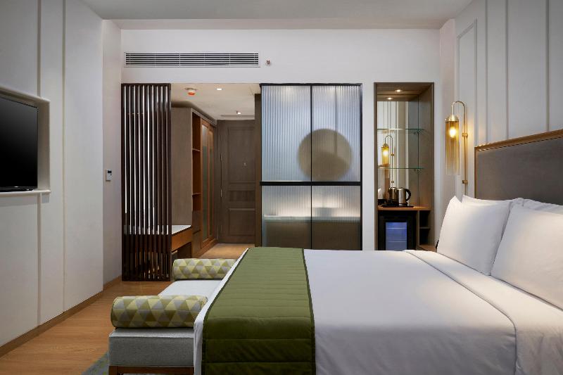 Quarto Estandar Cama King, Holiday Inn Goa Candolim