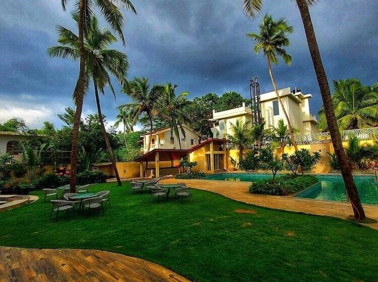 Quarto Estandar Cama Casal, Holiday Inn Goa Candolim