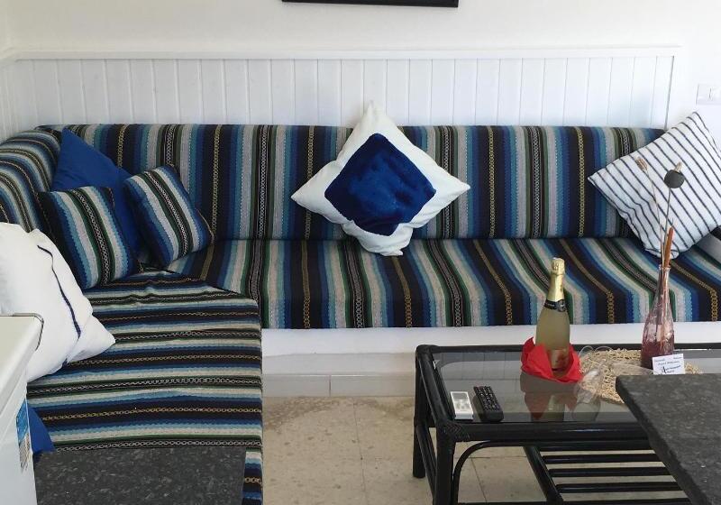１ベッドルームアパートメント, Apartamentos Alberto