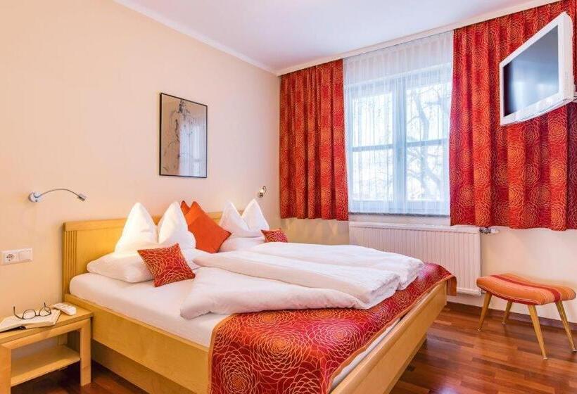 Люкс с Балконом, Das Moser   Hotel Garni Am See