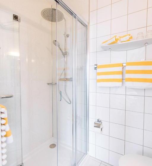 Suite with lake view, Das Moser   Hotel Garni Am See