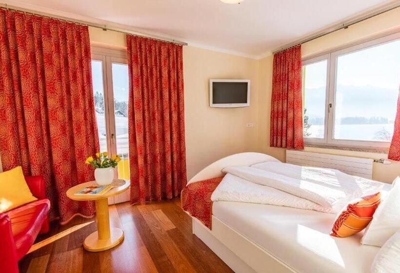 Suite with lake view, Das Moser   Hotel Garni Am See