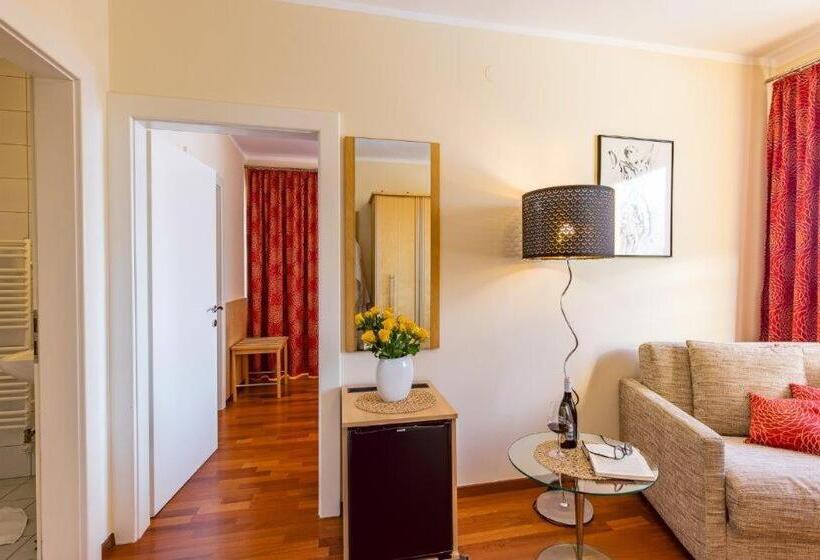 Suite with Terrace, Das Moser   Hotel Garni Am See