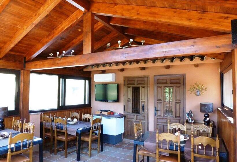 Семейный Номер, El Molí De Pontons Suites Con Jacuzzi Spa