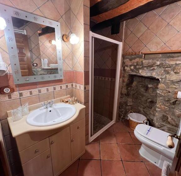 Номер Стандарт, El Molí De Pontons Suites Con Jacuzzi Spa