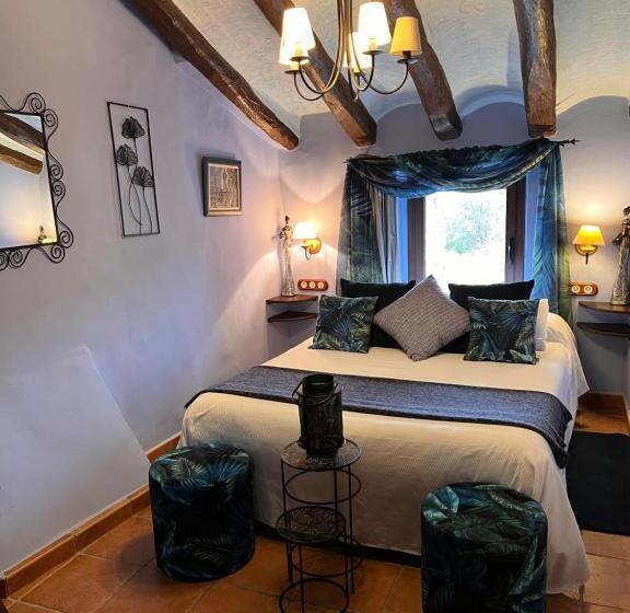 Семейный Номер, El Molí De Pontons Suites Con Jacuzzi Spa