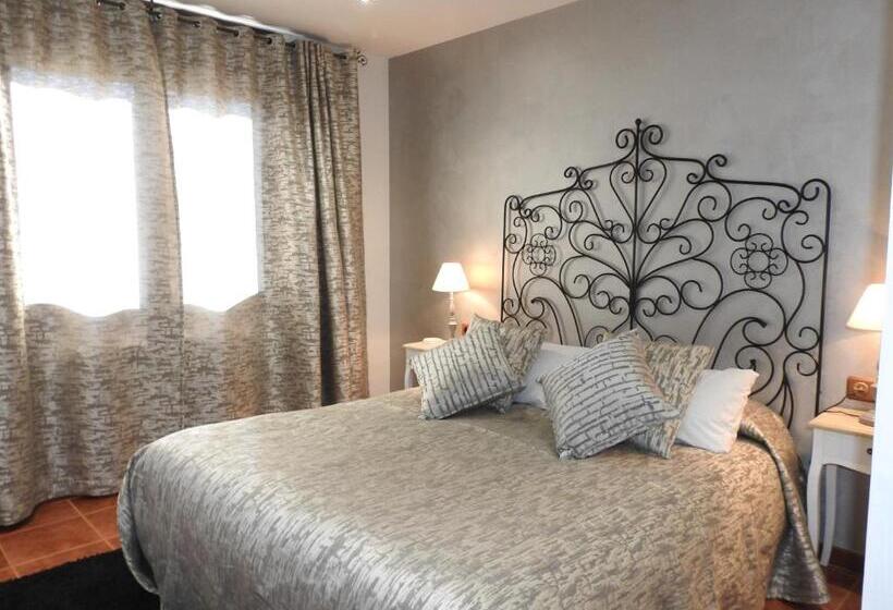 Люкс 2 Спальни, El Molí De Pontons Suites Con Jacuzzi Spa