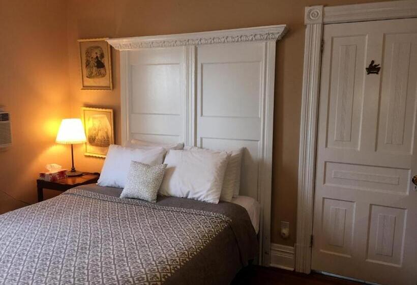Номер Стандарт, Ellis House Bed & Breakfast
