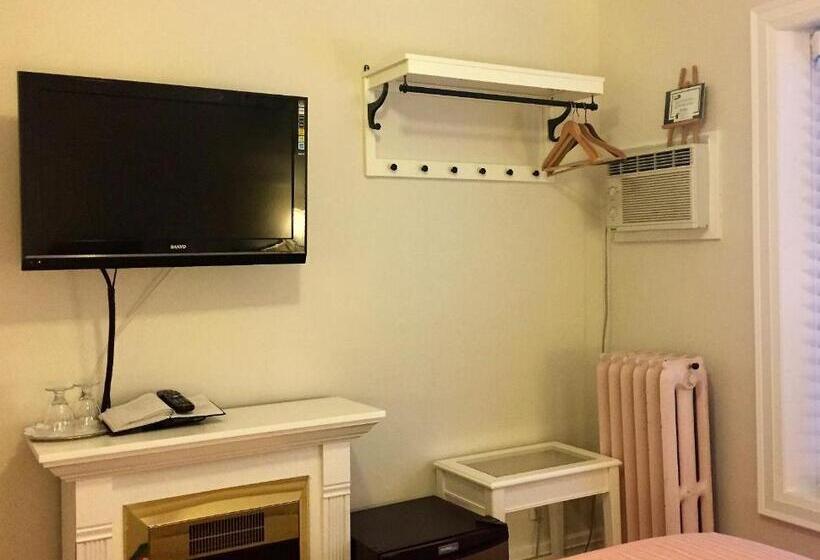 Номер Стандарт, Ellis House Bed & Breakfast