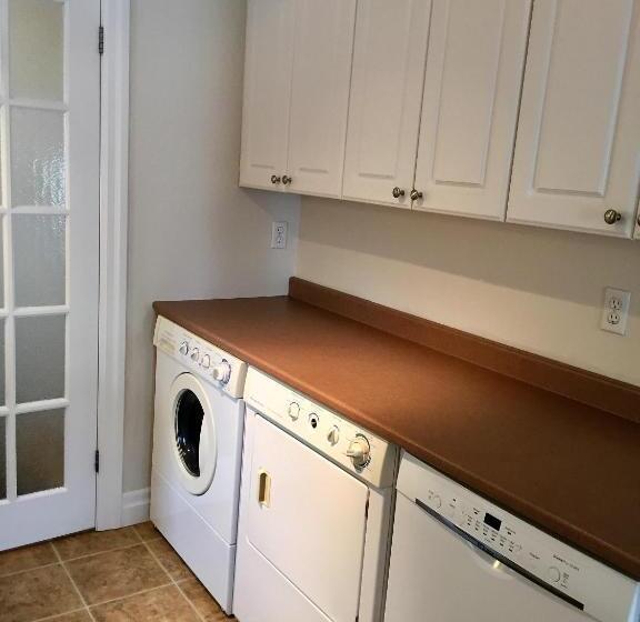 Апартаменты Executive 1 Спальня, Ellis House Bed & Breakfast