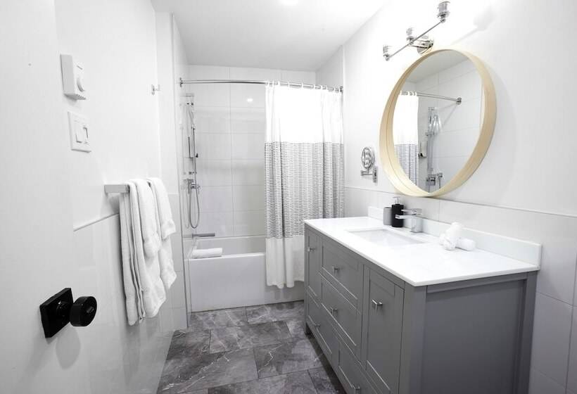 Номер Executive, & Spa Carré Saint Louis