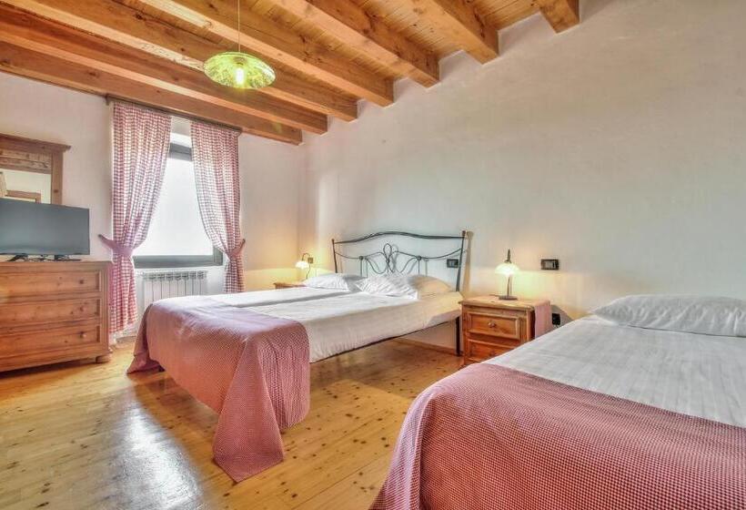 스탠다드 트리플 룸, Casa Romantica La Parenzana