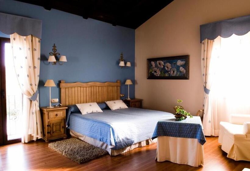 标准三人间, Cortijo Salinas