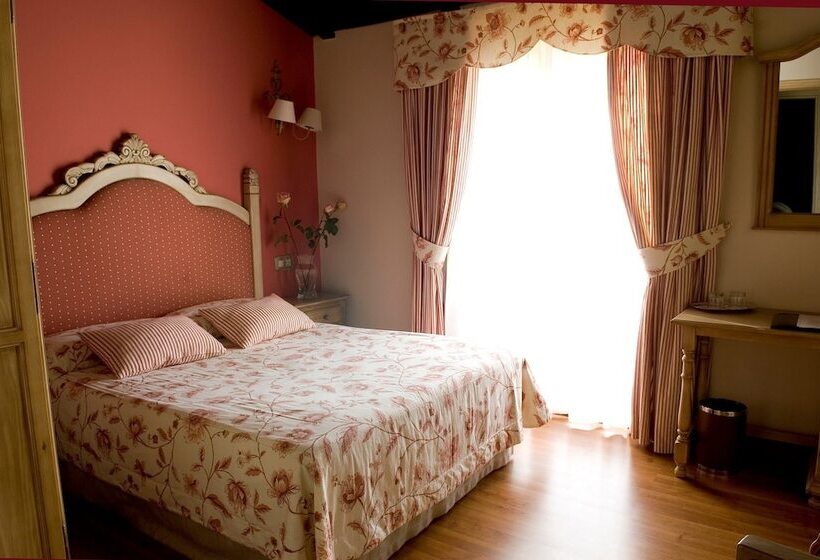 スタンダードルーム, Cortijo Salinas