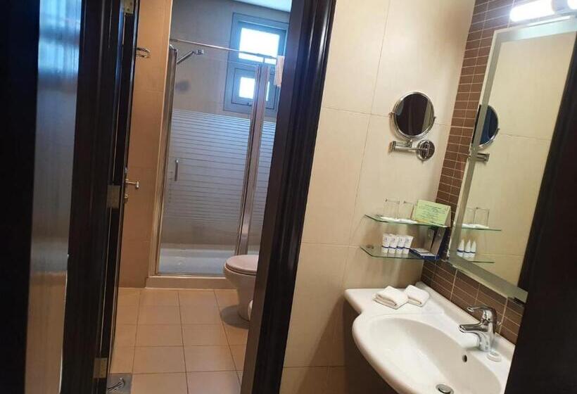 سوئیت جونیور خانوادگی, Costa Del Sol Hotel By Arabian Link