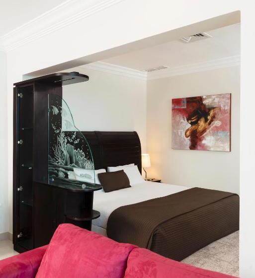 سوییت, Costa Del Sol Hotel By Arabian Link