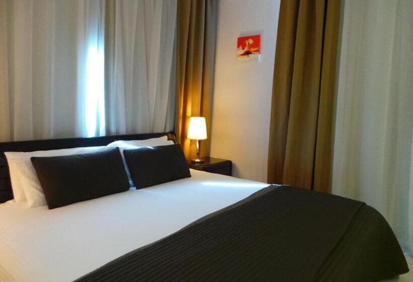 سوییت اجرایی, Costa Del Sol Hotel By Arabian Link