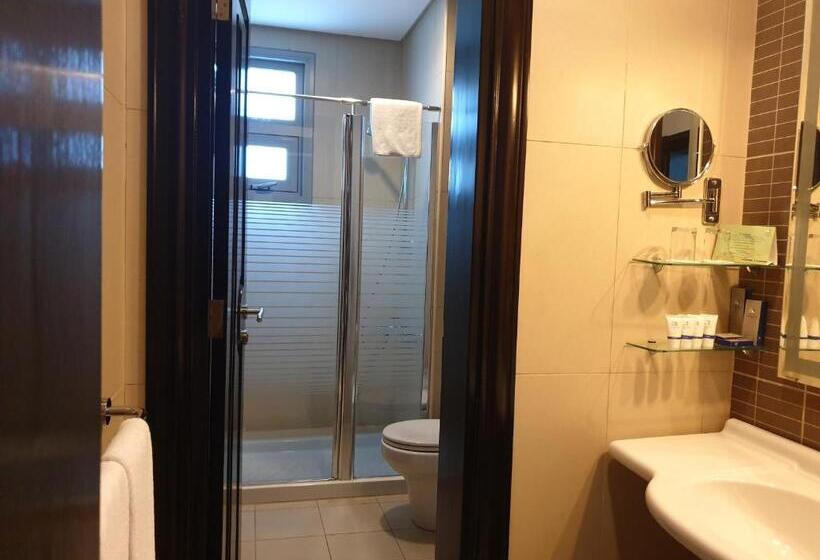 سوییت جونیور, Costa Del Sol Hotel By Arabian Link