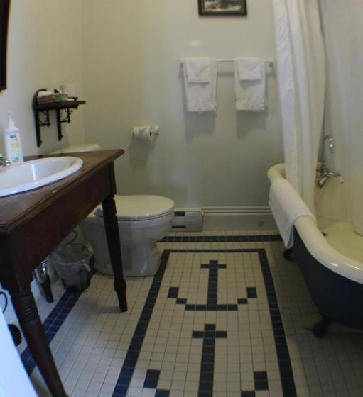 스위트, Homeport Historic B&b