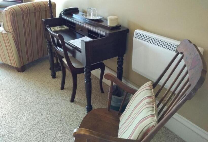 스위트, Homeport Historic B&b