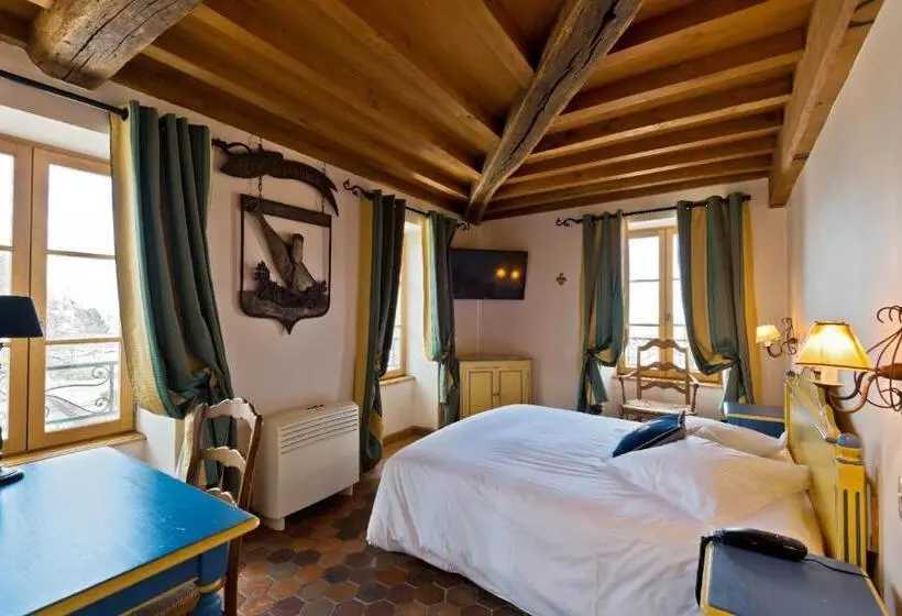 スーペリアールーム, Hostellerie De La Tour D'auxois
