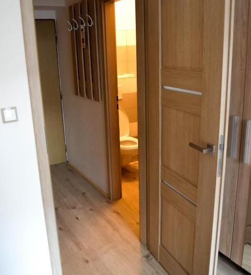 Номер Superior, Krakonos