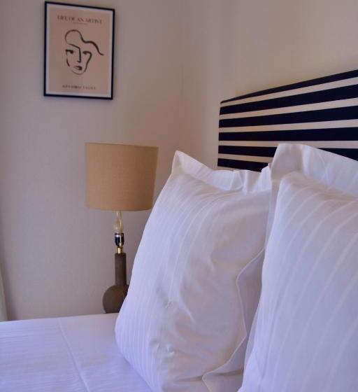 プレミアムルーム, L écurie Du Castellas