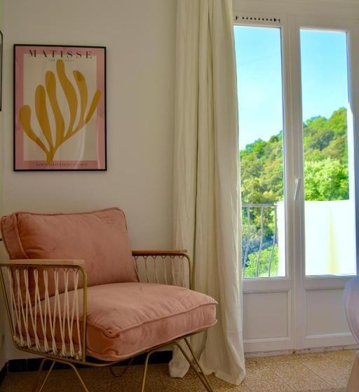 オーシャンビューデラックスルームバルコニー付き, L écurie Du Castellas