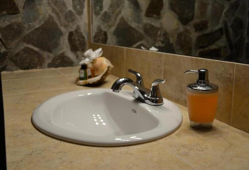 ویلای 1 خوابه, La Villa Creole