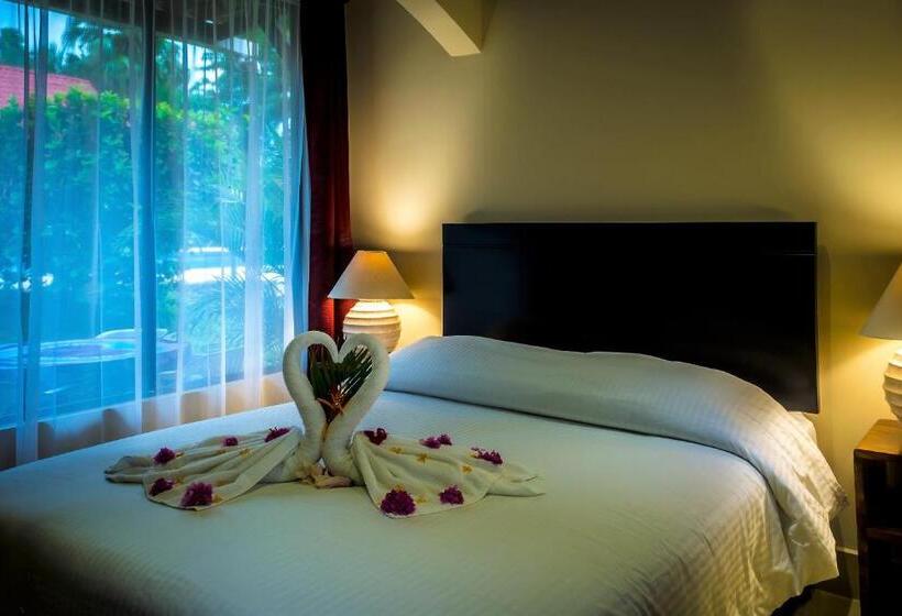 اتاق کلاسیک چهارنفره, La Villa Creole