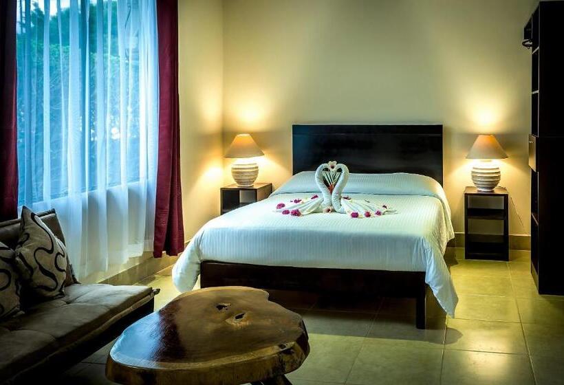 اتاق کلاسیک چهارنفره, La Villa Creole