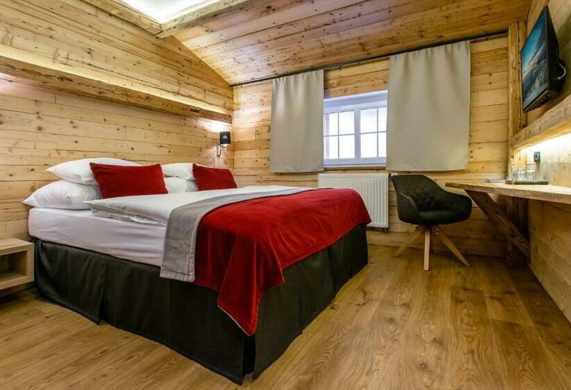 Номер Стандарт, Olympie