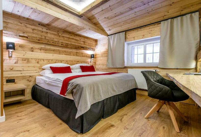 Номер Стандарт, Olympie