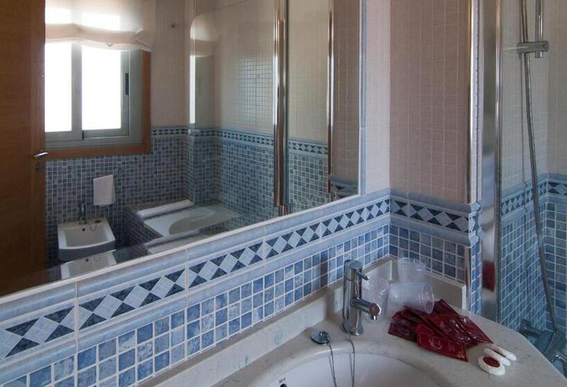 اتاق عادی, Pontus Veteris