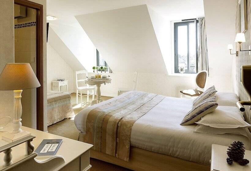 标准三人间, Saint Jean