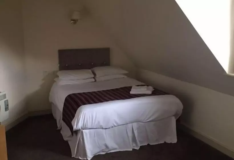 Standard Yhden Hengen Huone, Strawberry Bank Hotel, Nec
