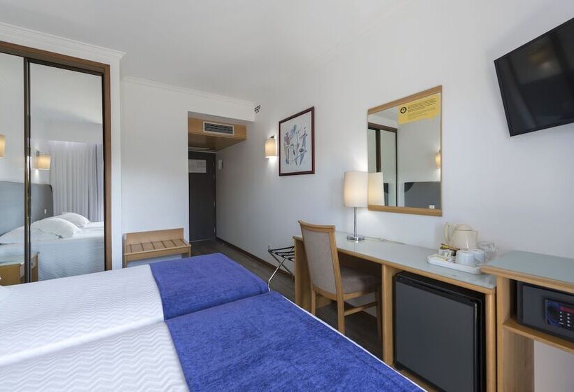 غرفة قياسية, Varzinn