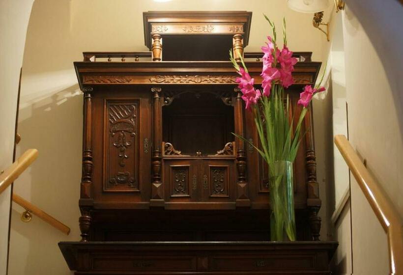 غرفة قياسية, Zum Goldenen Engel   Fam. Ehrenreich