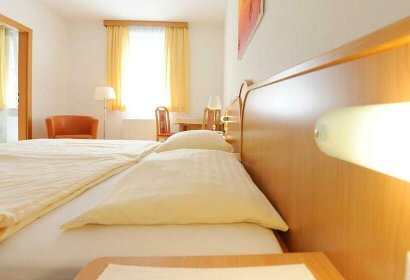 חדר סטנדרט, Zum Goldenen Engel   Fam. Ehrenreich