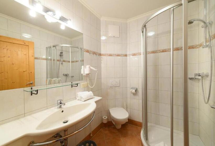 חדר משפחתי, Wander  Und Familienhotel Erika