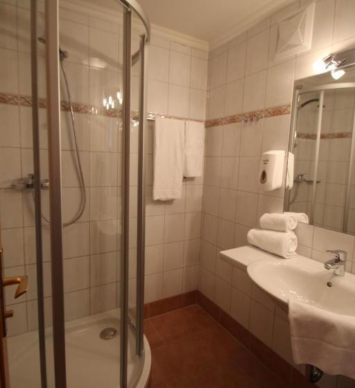 חדר משפחתי, Wander  Und Familienhotel Erika