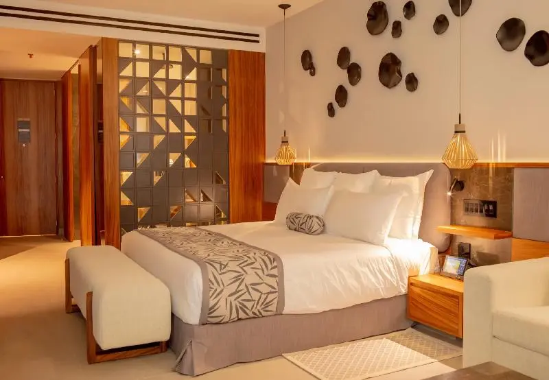 キングサイズベッドのジュニアスイート, Secrets Bahia Mita Surf And Spa   All Inclusive   Adults Only