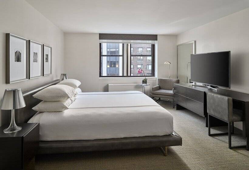 סטודיו פרמיום, Aka Central Park