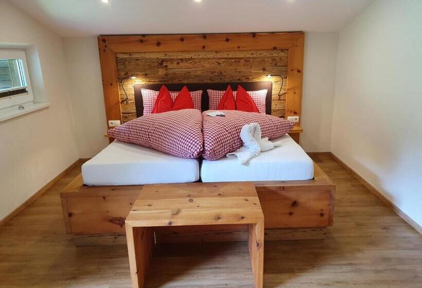 חדר סופריור, Boutique Hotel Alpenhof