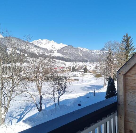 חדר משפתחתי סופריור, Boutique Hotel Alpenhof